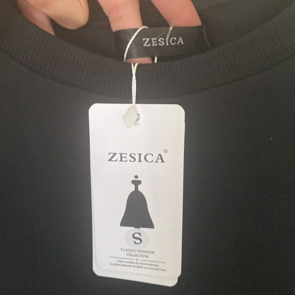 “Zenica” black mock neck cropped top; size small; NWT - Picture 10 of 12